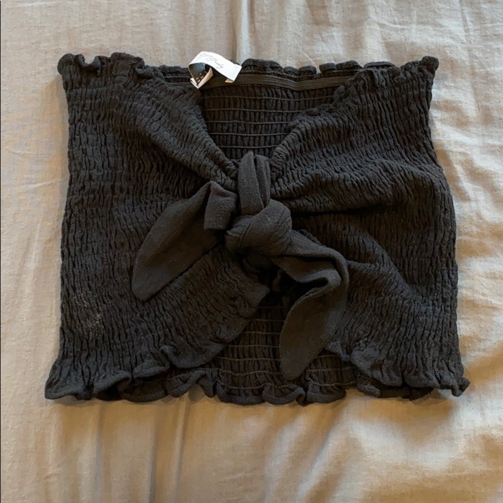 black crop top